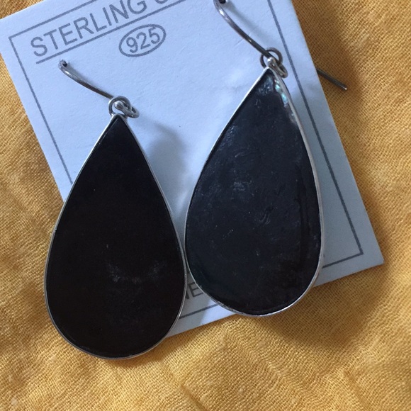 Abalone & silver earrings - Picture 2 of 2